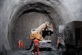 Excavation in tunnel