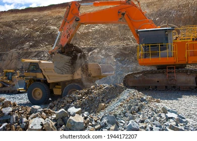 Transportation in quarries
